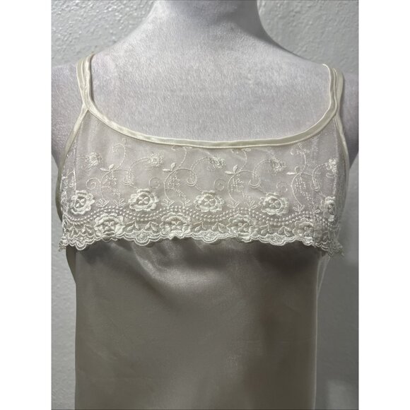 California Dynasty Off White Nightgown Bridal Lace Floral trim size Small - Picture 5 of 9